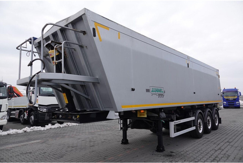 Janmil WYWROTKA / 42 m3 / TYŁ KLAPA / SAF / OŚ PODNOSZONA / ALUFELGI / - Gjysmë rimorkio vetëshkarkuese: foto 2 Janmil WYWROTKA / 42 m3 / TYŁ KLAPA / SAF / OŚ PODNOSZONA / ALUFELGI / - Gjysmë rimorkio vetëshkarkuese: foto 2