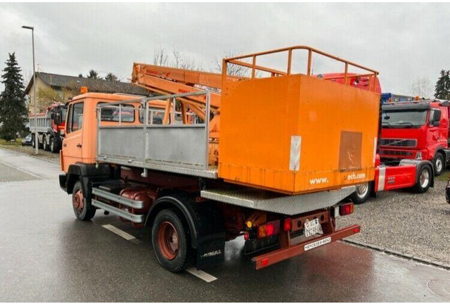 Mercedes-Benz 709 Bucket truck Wumag 14 m - Kamioni, Kamion me vinç: foto 3 Mercedes-Benz 709 Bucket truck Wumag 14 m - Kamioni, Kamion me vinç: foto 3