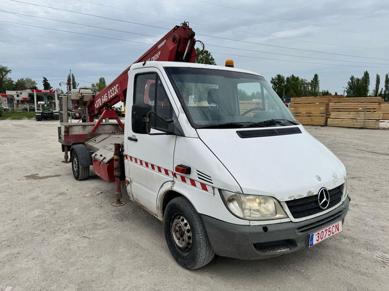 Mercedes-Benz Sprinter 311 - OMME 1950 - Lifting Basket - Kamioni, Kamion me vinç: foto 4 Mercedes-Benz Sprinter 311 - OMME 1950 - Lifting Basket - Kamioni, Kamion me vinç: foto 4