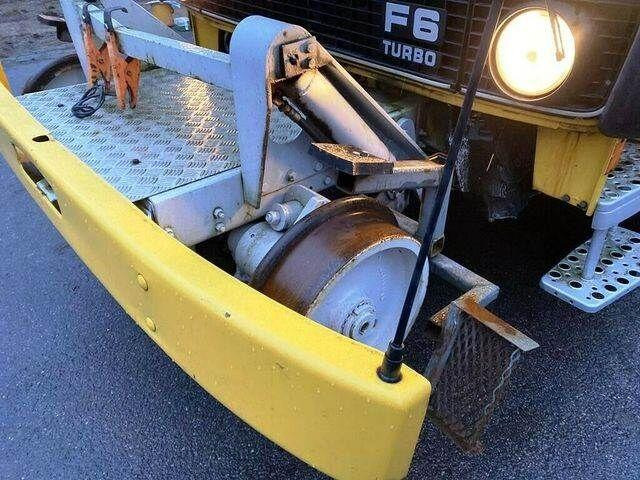 Volvo F 6 RAIL ROAD Platform Schienen TWO WAY - Kamioni, Kamion me vinç: foto 5 Volvo F 6 RAIL ROAD Platform Schienen TWO WAY - Kamioni, Kamion me vinç: foto 5