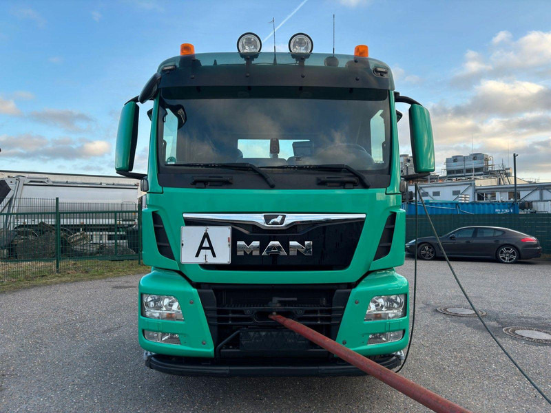 MAN 26.500 6x2 Retarder Meiller Funk | Motorschaden - Kamion me karroceri të hapur, Kamion me vinç: foto 5 MAN 26.500 6x2 Retarder Meiller Funk | Motorschaden - Kamion me karroceri të hapur, Kamion me vinç: foto 5