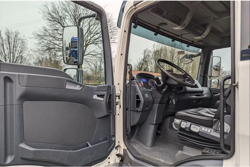 Kamion për kuaj MAN TGL 12.180 - Doka Horse transporter: foto 18 Kamion për kuaj MAN TGL 12.180 - Doka Horse transporter: foto 18