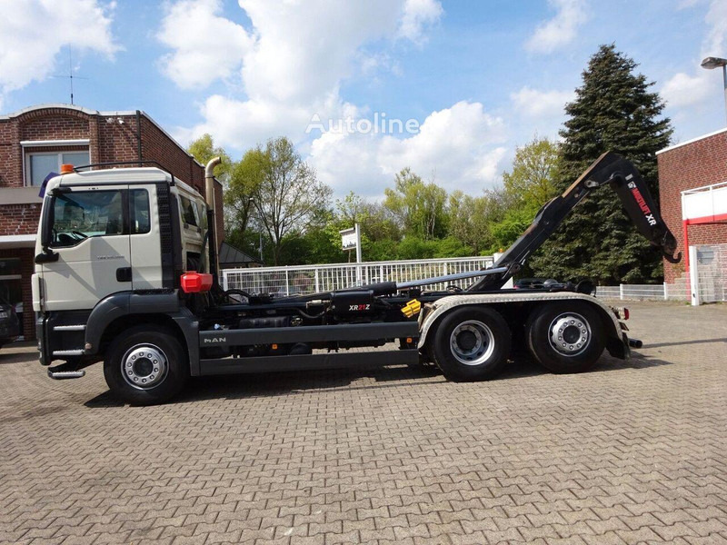 MAN TGS 26.320 - Hook lift truck - Kamion vetëngarkues, Kamion me vinç: foto 5 MAN TGS 26.320 - Hook lift truck - Kamion vetëngarkues, Kamion me vinç: foto 5