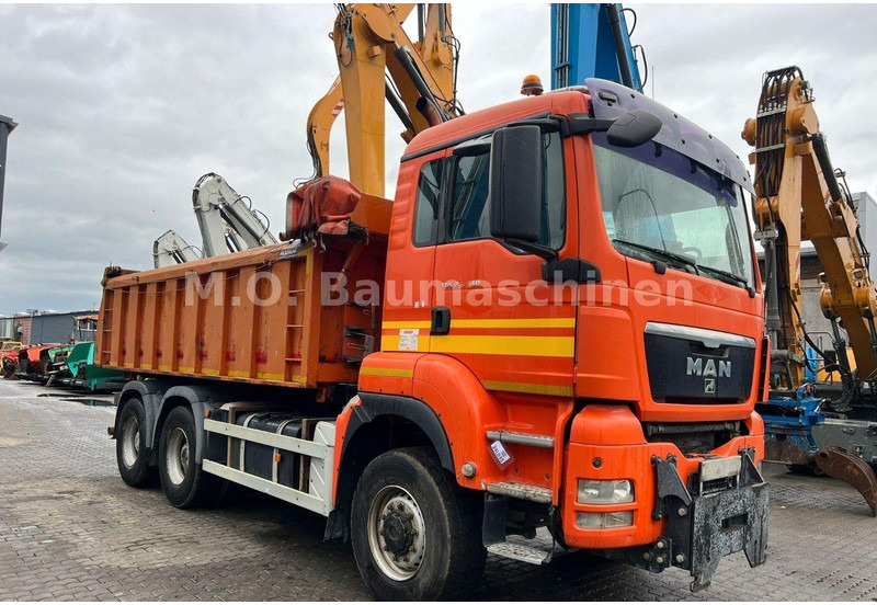 MAN TGS 26.440 - Kamion vetëshkarkues: foto 2 MAN TGS 26.440 - Kamion vetëshkarkues: foto 2