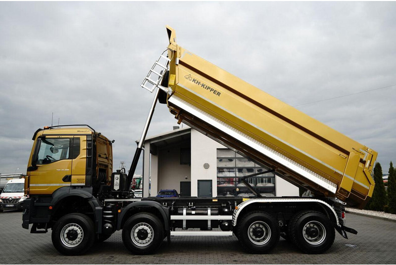 MAN TGS 41.480 / 8X6 / WYWROTKA / S1 - TYLNOZSYP / AUTOMAT / FABRYCZ - Kamion vetëshkarkues: foto 3 MAN TGS 41.480 / 8X6 / WYWROTKA / S1 - TYLNOZSYP / AUTOMAT / FABRYCZ - Kamion vetëshkarkues: foto 3