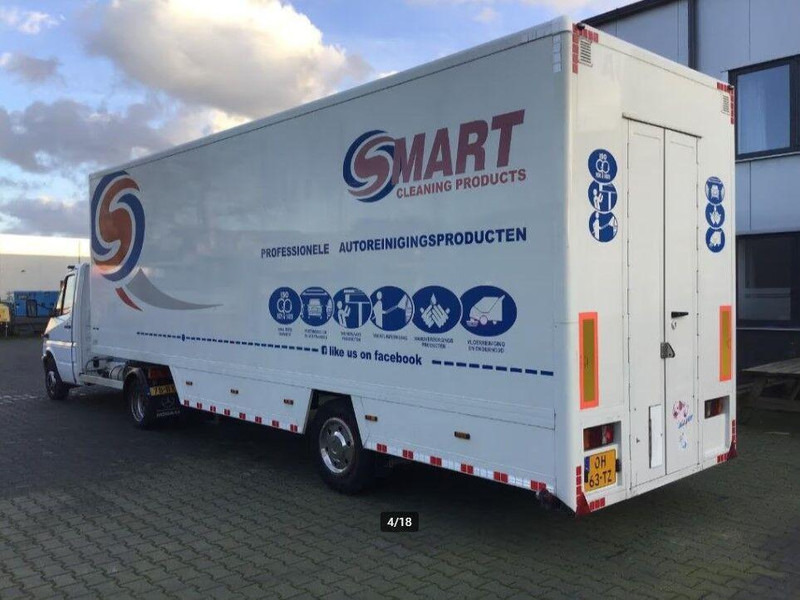 Mercedes-Benz 413 CDI BE Mini Trekker + Workshop Trailer - Gjysmë-kamion të lehtë: foto 3 Mercedes-Benz 413 CDI BE Mini Trekker + Workshop Trailer - Gjysmë-kamion të lehtë: foto 3