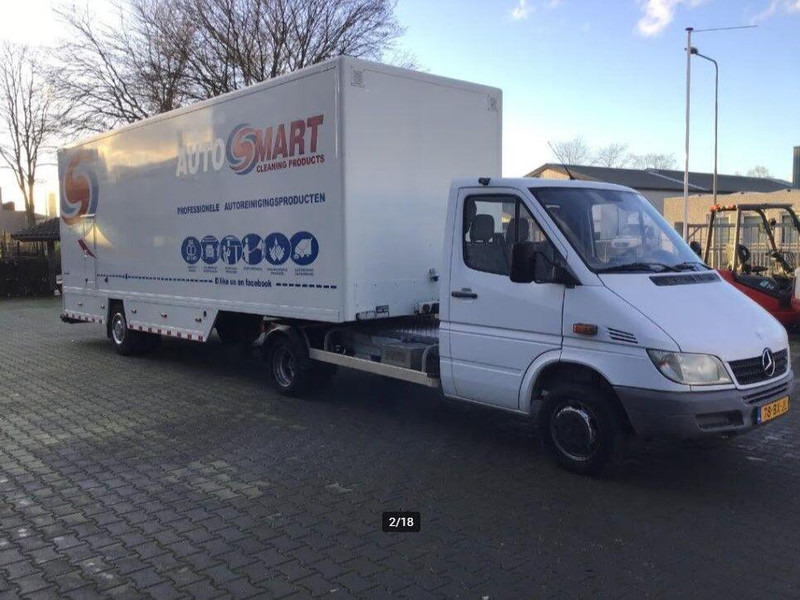 Mercedes-Benz 413 CDI BE Mini Trekker + Workshop Trailer - Gjysmë-kamion të lehtë: foto 2 Mercedes-Benz 413 CDI BE Mini Trekker + Workshop Trailer - Gjysmë-kamion të lehtë: foto 2