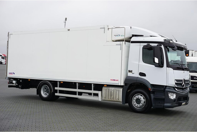 Mercedes-Benz ANTOS / 1830 / EURO 6 / CHŁODNIA + WINDA / 18 PALET - Kamion frigorifer: foto 4 Mercedes-Benz ANTOS / 1830 / EURO 6 / CHŁODNIA + WINDA / 18 PALET - Kamion frigorifer: foto 4