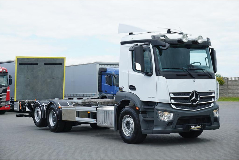 Mercedes-Benz ANTOS / 2535 / ACC / E 6 / BDF + WINDA / 7.15 , 7.45, 7.82 M / O - Transportjer kontejnerësh/ Kamion me karroceri të çmontueshme: foto 1 Mercedes-Benz ANTOS / 2535 / ACC / E 6 / BDF + WINDA / 7.15 , 7.45, 7.82 M / O - Transportjer kontejnerësh/ Kamion me karroceri të çmontueshme: foto 1