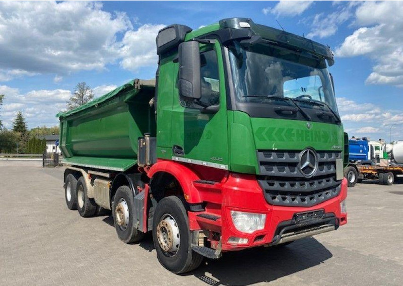 Mercedes-Benz AROCS 4145 - Kamion vetëshkarkues: foto 2 Mercedes-Benz AROCS 4145 - Kamion vetëshkarkues: foto 2