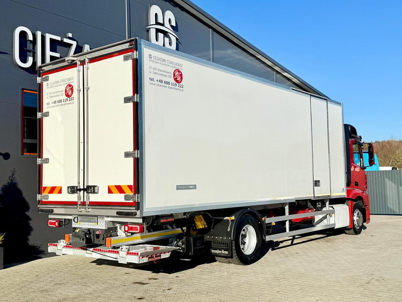 Mercedes-Benz Actros 1835 / E6 / chłodnia 19 Epal / NOWY MODEL ! / Sypialka - Kamion frigorifer: foto 5 Mercedes-Benz Actros 1835 / E6 / chłodnia 19 Epal / NOWY MODEL ! / Sypialka - Kamion frigorifer: foto 5