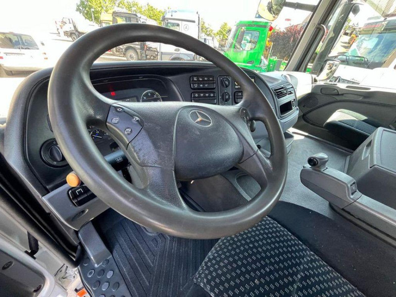 Mercedes-Benz Actros 1841 K 3-Way Meiller Tipper Crane Palfinger PK 13001-KA - Kamion vetëshkarkues, Kamion me vinç: foto 5 Mercedes-Benz Actros 1841 K 3-Way Meiller Tipper Crane Palfinger PK 13001-KA - Kamion vetëshkarkues, Kamion me vinç: foto 5