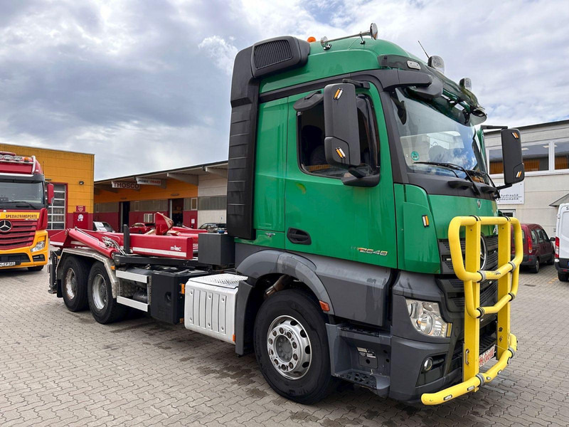 Mercedes-Benz Actros 4 3 Achser BM 963 2648 OM471 6x4 Fg - Kamion vetëngarkues, Kamion me vinç: foto 1 Mercedes-Benz Actros 4 3 Achser BM 963 2648 OM471 6x4 Fg - Kamion vetëngarkues, Kamion me vinç: foto 1