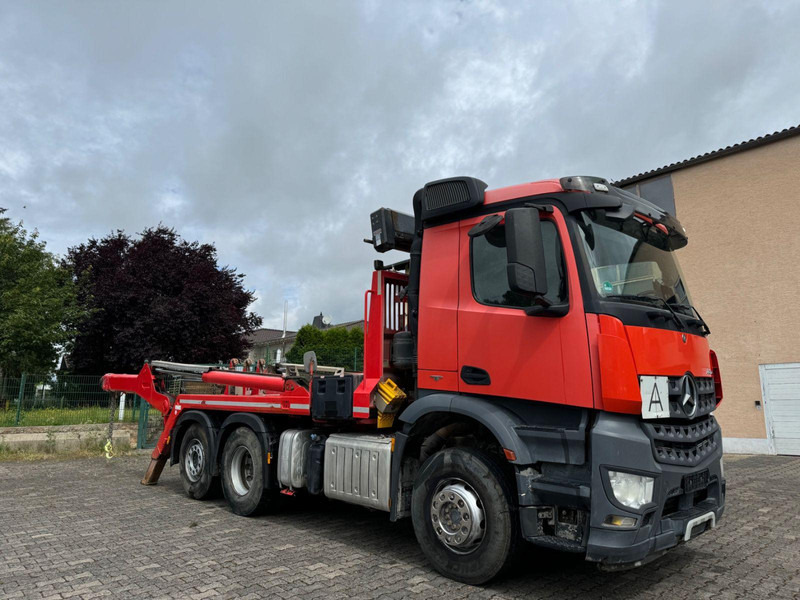Mercedes-Benz Arocs 2536 BL 6x2/Funkfernbe./VDL-ASK 18 TK - Transportjer kontejnerësh/ Kamion me karroceri të çmontueshme, Kamion me vinç: foto 2 Mercedes-Benz Arocs 2536 BL 6x2/Funkfernbe./VDL-ASK 18 TK - Transportjer kontejnerësh/ Kamion me karroceri të çmontueshme, Kamion me vinç: foto 2