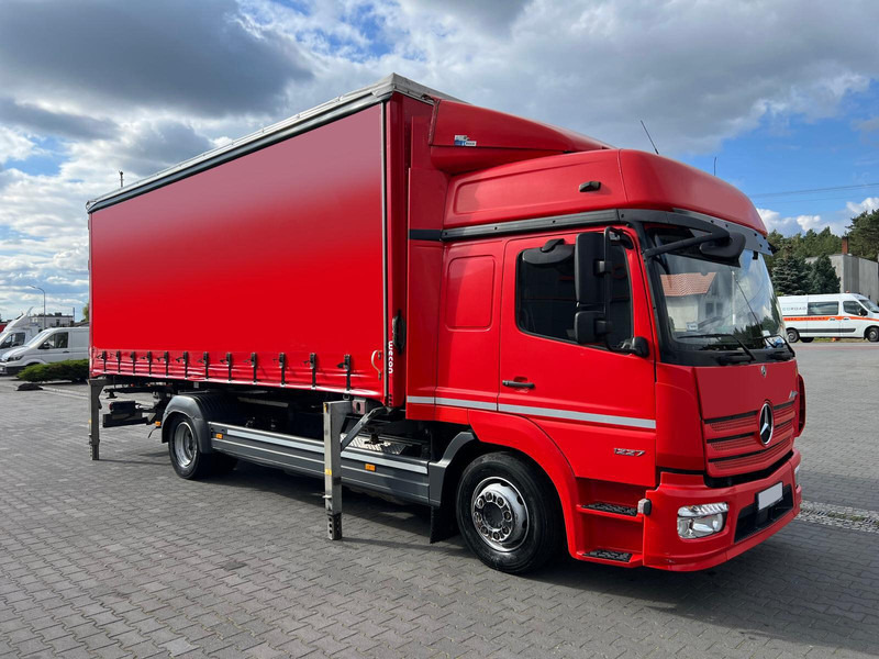 Mercedes-Benz Atego 1227 CURTAIN PLANE BDF SWAP CHASSIS WECHSELFAHRGESTELL - Kamion me tendë: foto 5 Mercedes-Benz Atego 1227 CURTAIN PLANE BDF SWAP CHASSIS WECHSELFAHRGESTELL - Kamion me tendë: foto 5