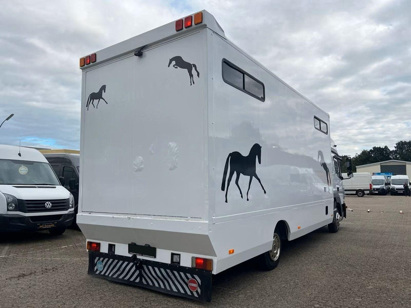 Mercedes-Benz Atego 823 - Horse transporter - Kamion për kuaj: foto 3 Mercedes-Benz Atego 823 - Horse transporter - Kamion për kuaj: foto 3