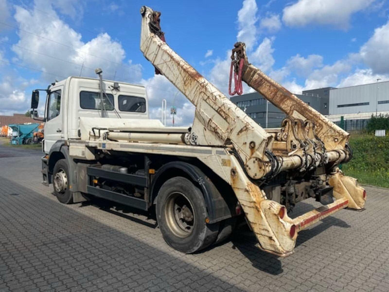 Mercedes-Benz Axor 1833 - Meiller AK12LT Absetzkipper - Fadromë ngarkuese: foto 4 Mercedes-Benz Axor 1833 - Meiller AK12LT Absetzkipper - Fadromë ngarkuese: foto 4