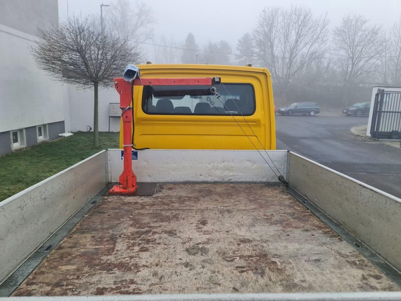Kamion me karroceri të hapur, Kamion me vinç Mercedes-Benz Sprinter 519 CDI Doka - Flatbed truck + crane: foto 9