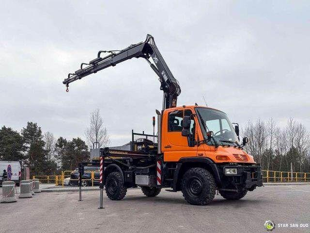 Mercedes-Benz UNIMOG U300 4x4 HIAB 122 D-3 CRANE - Kamion vetëshkarkues, Kamion me vinç: foto 3 Mercedes-Benz UNIMOG U300 4x4 HIAB 122 D-3 CRANE - Kamion vetëshkarkues, Kamion me vinç: foto 3
