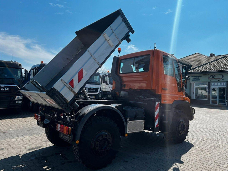 Mercedes-Benz UNIMOG U400 405/12 ZUGMASCHINE/ KIPPER - Shkarkues: foto 4 Mercedes-Benz UNIMOG U400 405/12 ZUGMASCHINE/ KIPPER - Shkarkues: foto 4