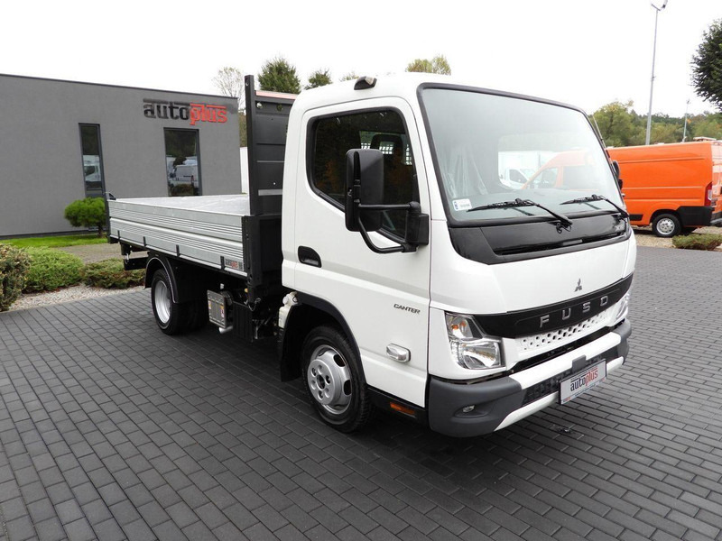 Mitsubishi CANTER FUSO 3C15 - Kamion vetëshkarkues: foto 4 Mitsubishi CANTER FUSO 3C15 - Kamion vetëshkarkues: foto 4