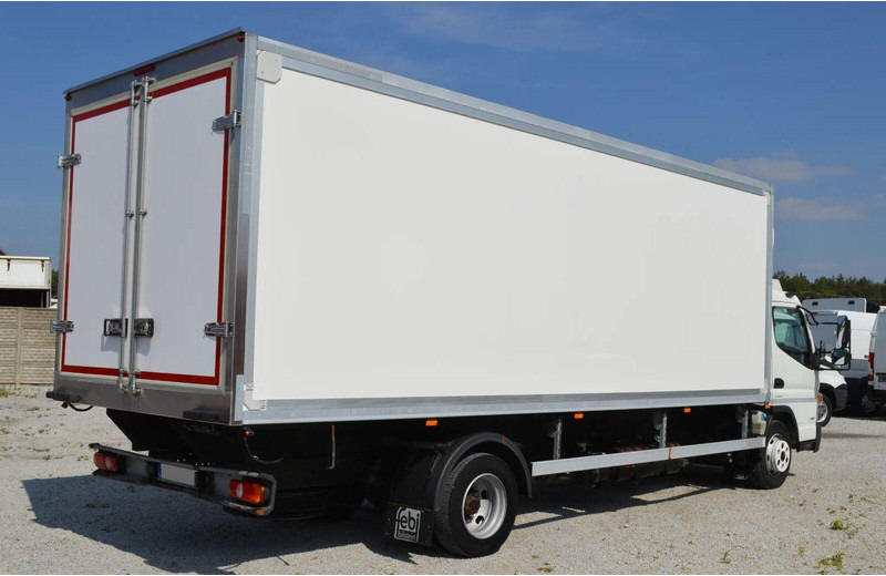 Mitsubishi CANTER FUSO 9C18 REFRIGERATOR + DOOR ISOTHERM CONTAINER - Kamion frigorifer: foto 4 Mitsubishi CANTER FUSO 9C18 REFRIGERATOR + DOOR ISOTHERM CONTAINER - Kamion frigorifer: foto 4