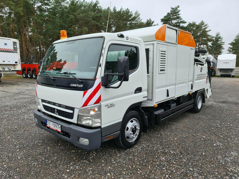 Mitsubishi CANTER Szippantóskocsi - Kamion me vakuum: foto 2 Mitsubishi CANTER Szippantóskocsi - Kamion me vakuum: foto 2