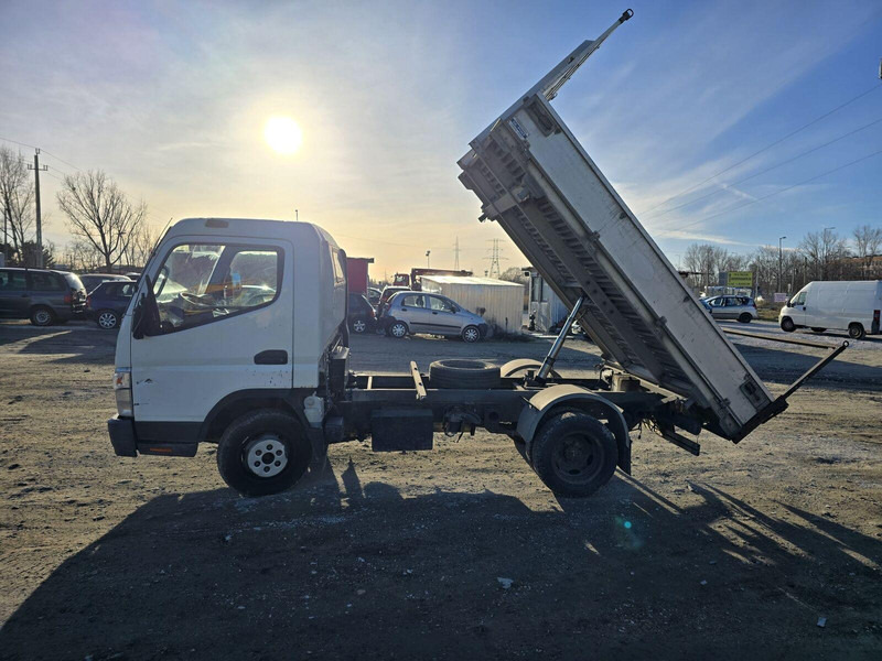 Mitsubishi Canter Fuso 3,0 d - 3 sided Tipper - Kamioncine vetëshkarkuese: foto 5 Mitsubishi Canter Fuso 3,0 d - 3 sided Tipper - Kamioncine vetëshkarkuese: foto 5