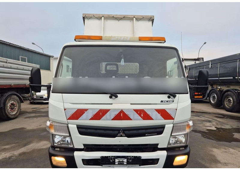 Mitsubishi Fuso Canter 7C18 - Tipper truck - Kamion vetëshkarkues: foto 5 Mitsubishi Fuso Canter 7C18 - Tipper truck - Kamion vetëshkarkues: foto 5