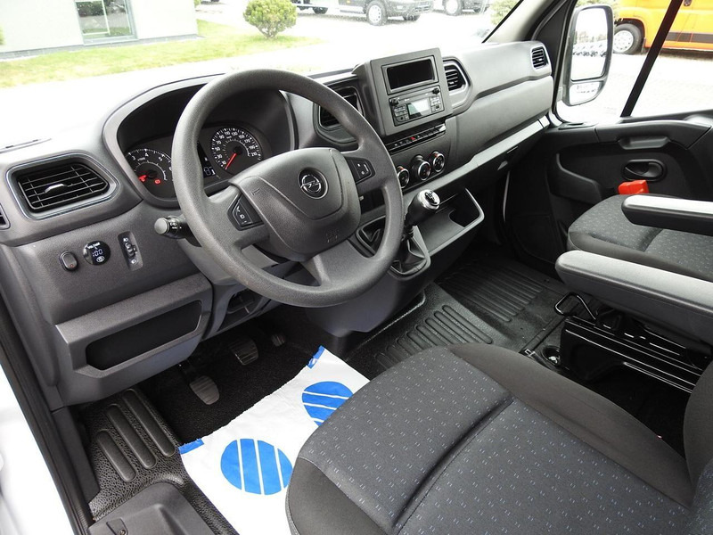 Opel MOVANO  PLANDEKA 8 PALET WEBASTO TEMPOMAT LEDY PNEUMATYKA KLIMAT - Kamioncine me tendë: foto 2 Opel MOVANO  PLANDEKA 8 PALET WEBASTO TEMPOMAT LEDY PNEUMATYKA KLIMAT - Kamioncine me tendë: foto 2