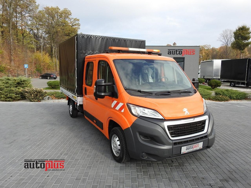 Peugeot BOXER SKRZYNIA PLANDEKA PODWÓJNA KABINA DOKA 7 MIEJSC KLIMATYZAC - Kamioncine me tendë: foto 1 Peugeot BOXER SKRZYNIA PLANDEKA PODWÓJNA KABINA DOKA 7 MIEJSC KLIMATYZAC - Kamioncine me tendë: foto 1