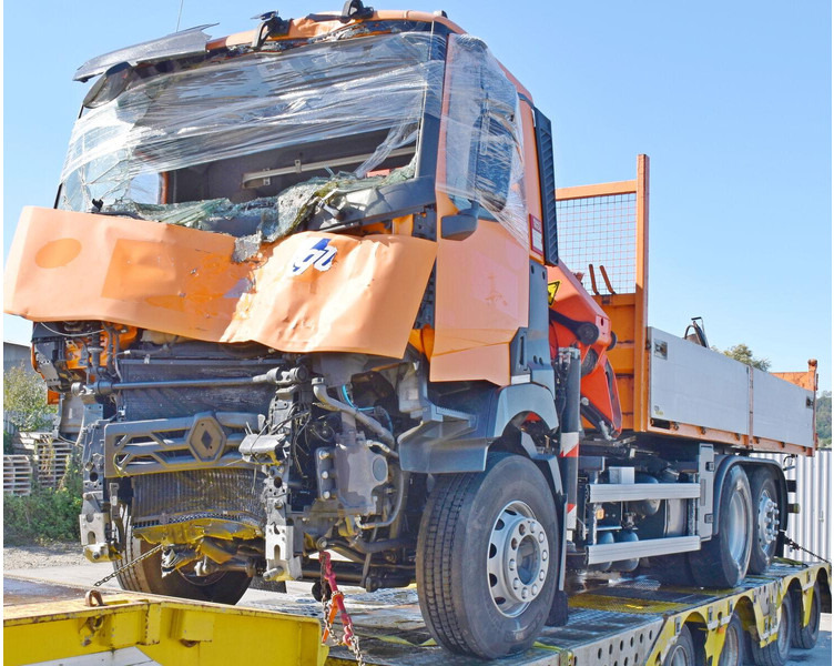 Renault C 380 - Kamion vetëshkarkues, Kamion me vinç: foto 3 Renault C 380 - Kamion vetëshkarkues, Kamion me vinç: foto 3