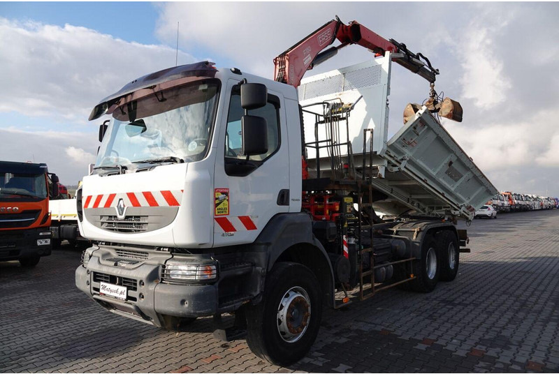 Renault KERAX 410 / 6x4 / WYWROTKA + HDS FASSI F150 / HYDROBURTA / BORDM - Kamion vetëshkarkues, Kamion me vinç: foto 2 Renault KERAX 410 / 6x4 / WYWROTKA + HDS FASSI F150 / HYDROBURTA / BORDM - Kamion vetëshkarkues, Kamion me vinç: foto 2