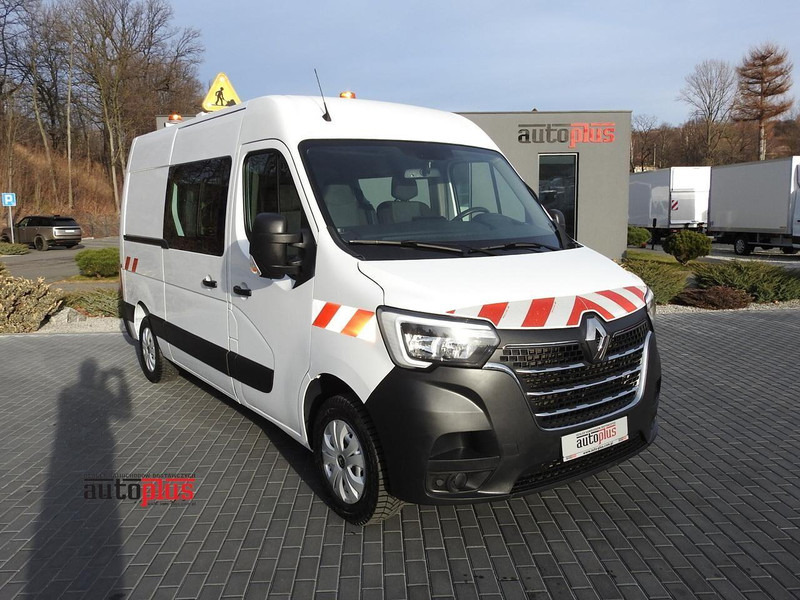 Renault MASTER FURGON BRYGADÓWKA 7 MIEJSC TEMPOMAT KLIMATYZACJA LEDY 1 - Minibus, Furgon pasagjerësh: foto 1 Renault MASTER FURGON BRYGADÓWKA 7 MIEJSC TEMPOMAT KLIMATYZACJA LEDY 1 - Minibus, Furgon pasagjerësh: foto 1