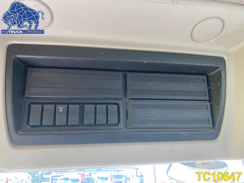 Autobot për transportimin e karburantit Renault Premium 380: foto 13 Autobot për transportimin e karburantit Renault Premium 380: foto 13