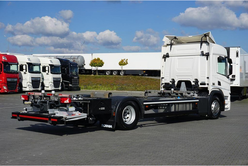 Scania / P 410 / E 6 / BDF + WINDA / 7.15 , 7.45, 7.82 M / RETARDER - Kamion kabinë-shasi: foto 5 Scania / P 410 / E 6 / BDF + WINDA / 7.15 , 7.45, 7.82 M / RETARDER - Kamion kabinë-shasi: foto 5