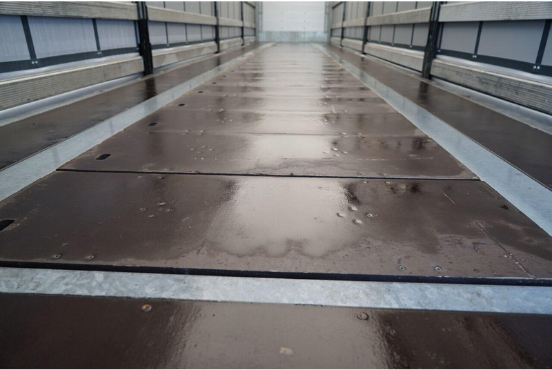 Gjysmë rimorkio me tendë Schmitz Cargobull FIRANKA / STANDARD / MULDA DO STALI - 9 M / DACH PODNOSZONY / OŚ: foto 18