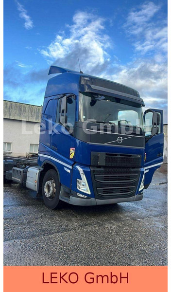 Volvo FH 500 - Transportjer kontejnerësh/ Kamion me karroceri të çmontueshme: foto 3 Volvo FH 500 - Transportjer kontejnerësh/ Kamion me karroceri të çmontueshme: foto 3