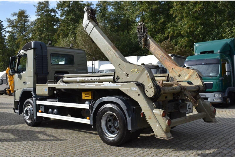 Volvo FM 330 BL - Meiller AK 12 LTD Absetzkipper - Fadromë ngarkuese: foto 5 Volvo FM 330 BL - Meiller AK 12 LTD Absetzkipper - Fadromë ngarkuese: foto 5