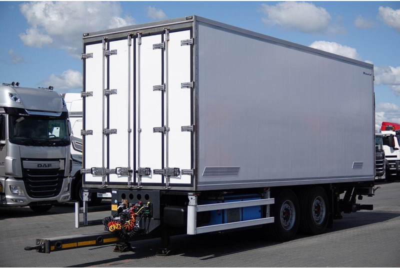 Wielton PRZYCZEPA CHŁODNIA / IGLOOCAR / THERMO KING - FRIGOBLOCK / WINDA - Rimorkio frigorifer: foto 1 Wielton PRZYCZEPA CHŁODNIA / IGLOOCAR / THERMO KING - FRIGOBLOCK / WINDA - Rimorkio frigorifer: foto 1