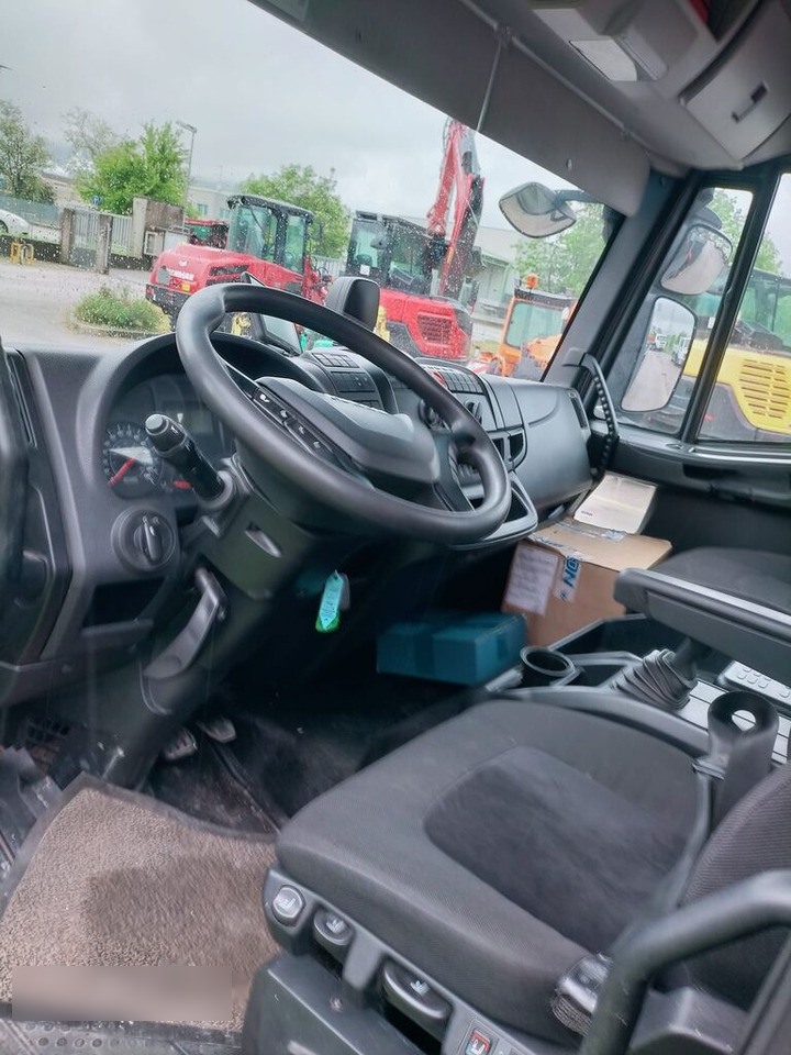 IVECO EuroCargo 75-210 - Kamion me karroceri të hapur, Kamion me vinç: foto 5 IVECO EuroCargo 75-210 - Kamion me karroceri të hapur, Kamion me vinç: foto 5