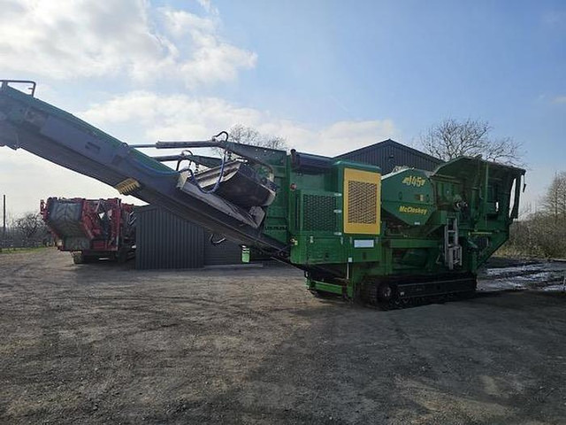 MCCLOSKEY J-45PS - Gurëthyesi: foto 3 MCCLOSKEY J-45PS - Gurëthyesi: foto 3