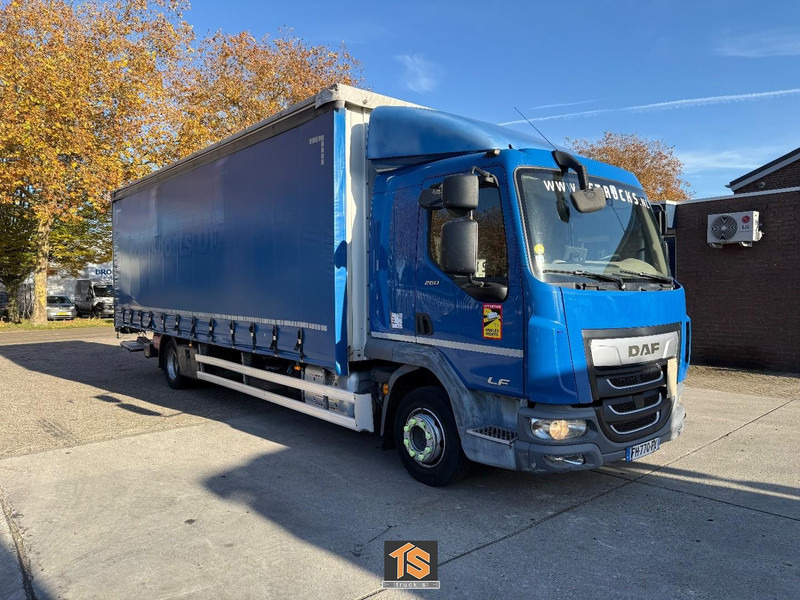 DAF LF 12T 260 AUTOMATIC - LADEBORDWAND - TOP TRUCK - Kamion me tendë: foto 3 DAF LF 12T 260 AUTOMATIC - LADEBORDWAND - TOP TRUCK - Kamion me tendë: foto 3