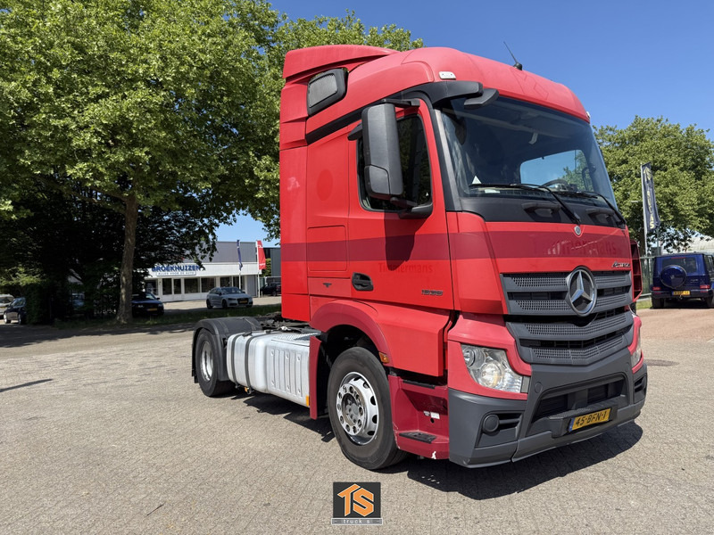 Mercedes-Benz ACTROS 19.36 - AUTOMATIC - NL TOP TRUCK - TUV 1/26 - Gjysmë-kamion: foto 2 Mercedes-Benz ACTROS 19.36 - AUTOMATIC - NL TOP TRUCK - TUV 1/26 - Gjysmë-kamion: foto 2