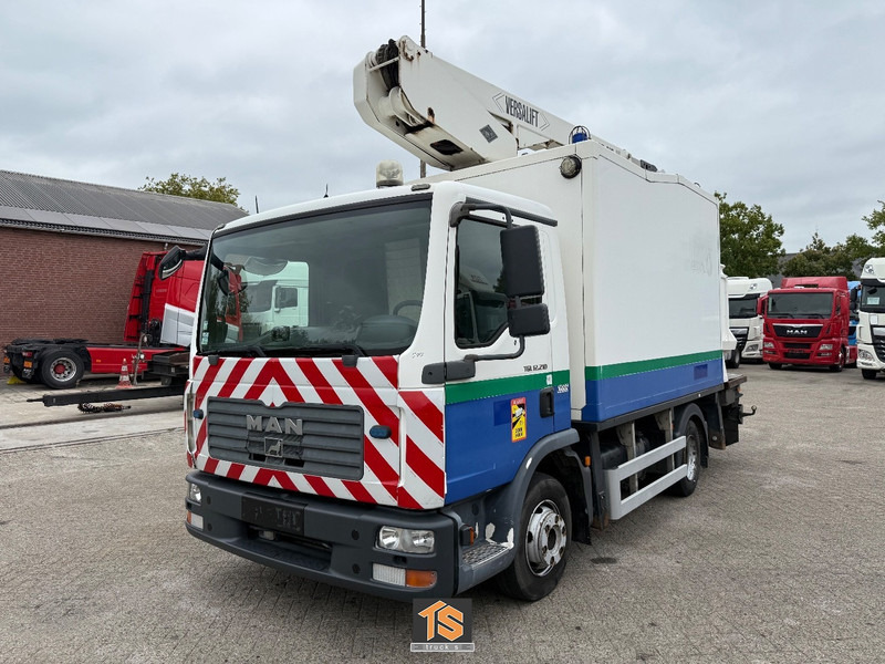 MAN TGL 12.210 EURO 5 - MANUAL - VERSALIFT VST-237-NF HEIGHT 14 M - BELGIUM TRUCK - TOP! - Kamioni, Kamion me vinç: foto 1 MAN TGL 12.210 EURO 5 - MANUAL - VERSALIFT VST-237-NF HEIGHT 14 M - BELGIUM TRUCK - TOP! - Kamioni, Kamion me vinç: foto 1