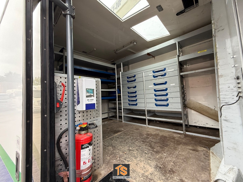 MAN TGL 12.210 EURO 5 - MANUAL - VERSALIFT VST-237-NF HEIGHT 14 M - BELGIUM TRUCK - TOP! - Kamioni, Kamion me vinç: foto 3 MAN TGL 12.210 EURO 5 - MANUAL - VERSALIFT VST-237-NF HEIGHT 14 M - BELGIUM TRUCK - TOP! - Kamioni, Kamion me vinç: foto 3
