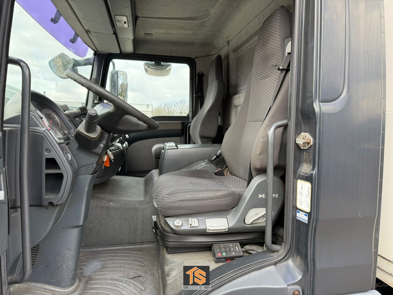 MAN TGL 10.240 EURO 4 - AUTOMATIC - KOFFER/BOX - NL TRUCK - APK/TUV 04/2025 - Kamion vagonetë: foto 4 MAN TGL 10.240 EURO 4 - AUTOMATIC - KOFFER/BOX - NL TRUCK - APK/TUV 04/2025 - Kamion vagonetë: foto 4