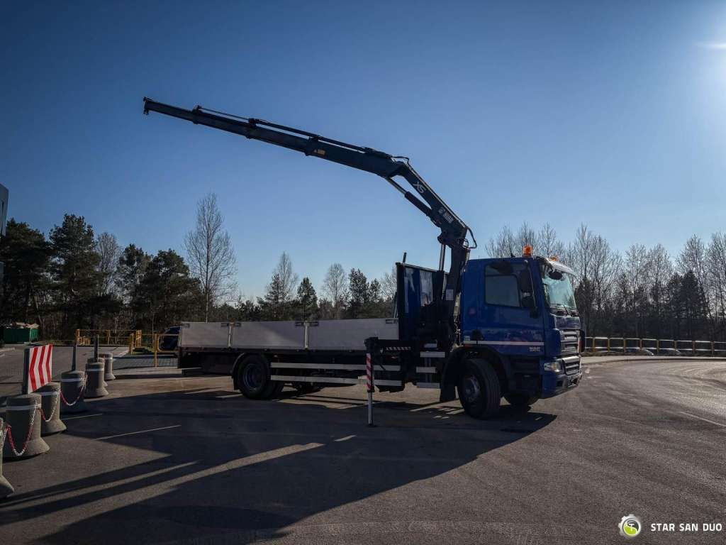 DAF CF 65 4x2 HIAB 144 E-3 HDS Crane Euro 5 - Kamion me vinç: foto 2 DAF CF 65 4x2 HIAB 144 E-3 HDS Crane Euro 5 - Kamion me vinç: foto 2