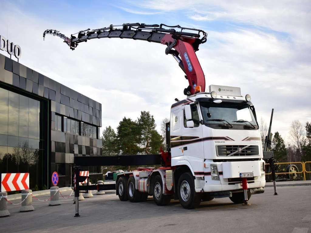 Volvo FH 520 8x2 EFFER 850 Fly Jib Winch 5th - Gjysmë-kamion: foto 3 Volvo FH 520 8x2 EFFER 850 Fly Jib Winch 5th - Gjysmë-kamion: foto 3