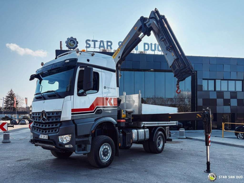 Mercedes-Benz AROCS 1851 4x4 PALFINGER PK 20002 Crane Kran - Kamion me vinç: foto 1 Mercedes-Benz AROCS 1851 4x4 PALFINGER PK 20002 Crane Kran - Kamion me vinç: foto 1